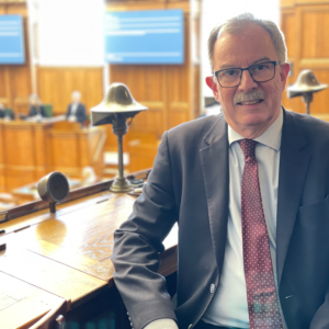 Peter Lautrup-Larsen